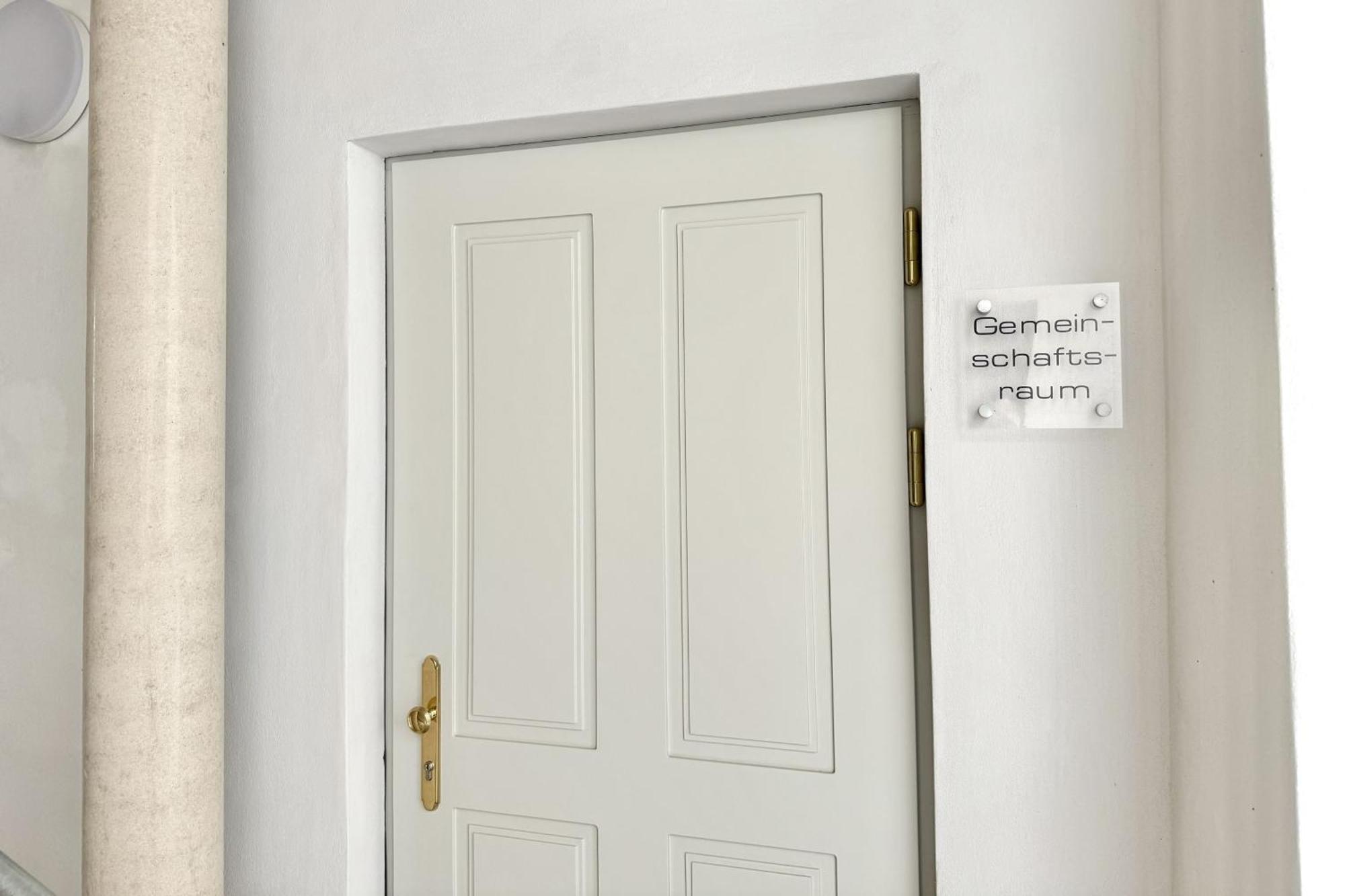 Modernes Studio Beim Domplatz Wiener Neustadt Exterior foto